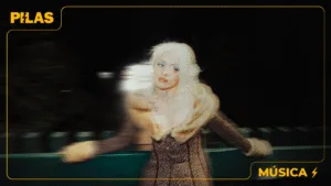 Mon Laferte explora el misterio y el poder de la mujer en su noveno álbum.